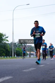 Runner Photo 4851904