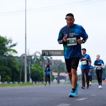 Runner Photo 4851916