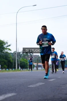 Runner Photo 4851918