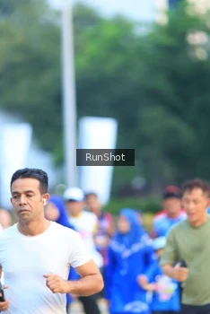 Runner Photo 4851923