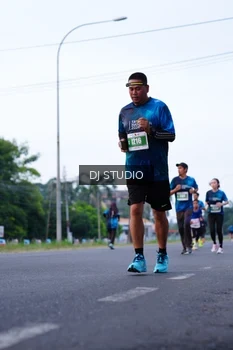 Runner Photo 4851946