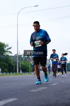 Runner Photo 4851959