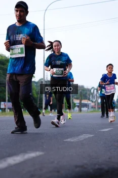 Runner Photo 4852096