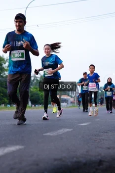 Runner Photo 4852116