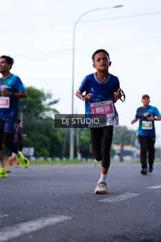Runner Photo 4852163
