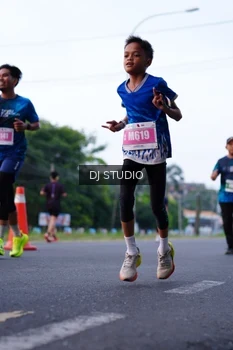 Runner Photo 4852173