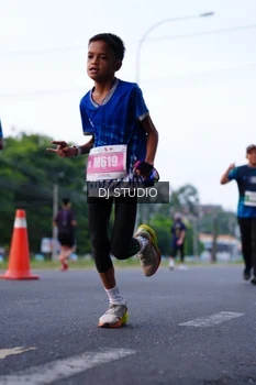 Runner Photo 4852191