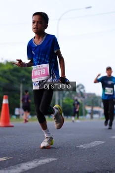 Runner Photo 4852192