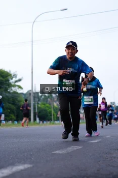 Runner Photo 4852241
