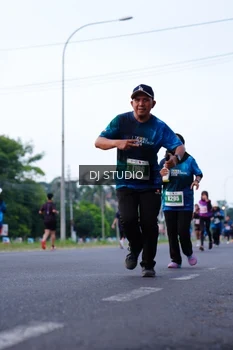 Runner Photo 4852242