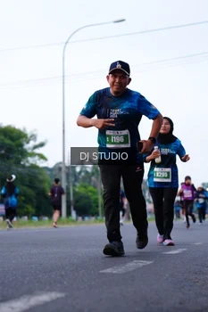 Runner Photo 4852247