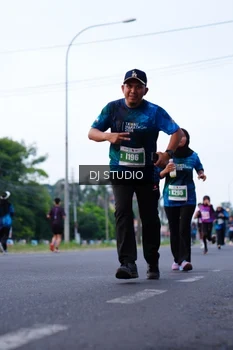 Runner Photo 4852250
