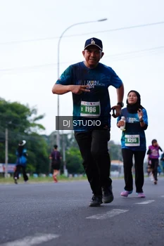 Runner Photo 4852272