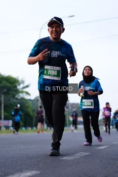 Runner Photo 4852283