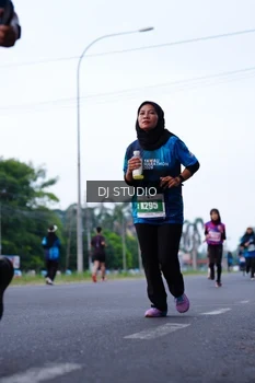 Runner Photo 4852291