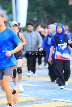 Runner Photo 4852294