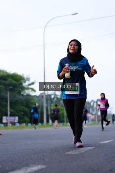 Runner Photo 4852304
