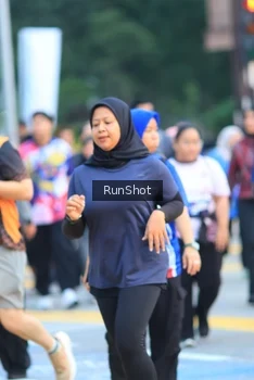 Runner Photo 4852311