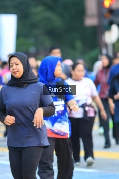 Runner Photo 4852343