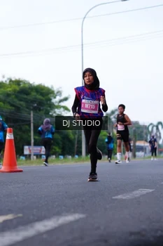 Runner Photo 4852346