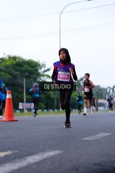 Runner Photo 4852347
