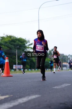 Runner Photo 4852348