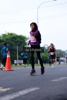 Runner Photo 4852357