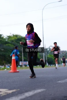 Runner Photo 4852365