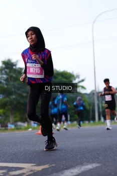 Runner Photo 4852396