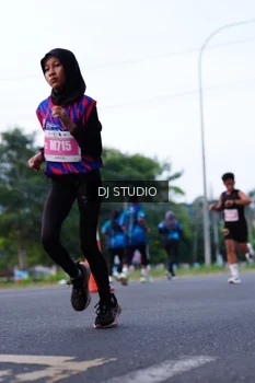 Runner Photo 4852400