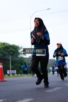Runner Photo 4852456