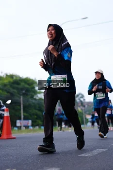 Runner Photo 4852463