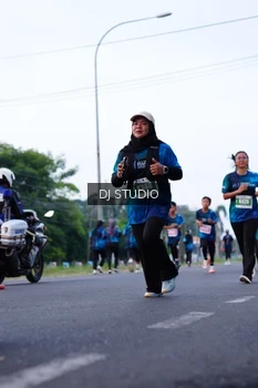Runner Photo 4852471