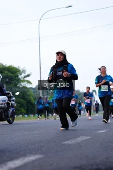 Runner Photo 4852473