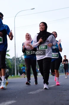 Runner Photo 4852709