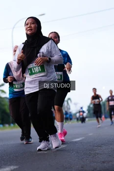 Runner Photo 4852731