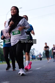 Runner Photo 4852735