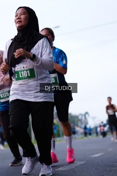 Runner Photo 4852766