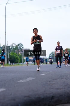 Runner Photo 4852794
