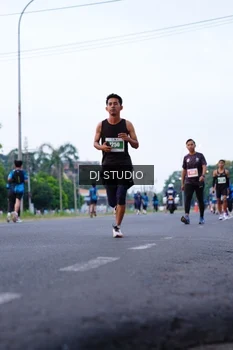 Runner Photo 4852806
