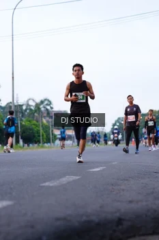 Runner Photo 4852807