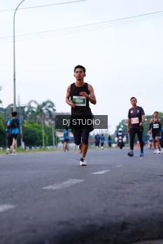 Runner Photo 4852812
