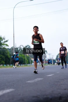 Runner Photo 4852844