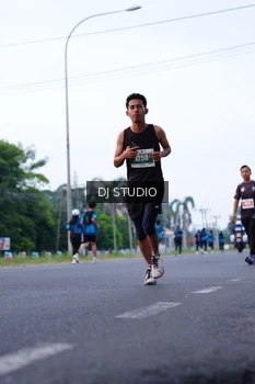 Runner Photo 4852857