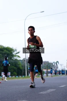 Runner Photo 4852889