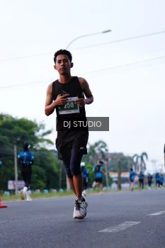Runner Photo 4852904