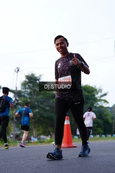 Runner Photo 4852943