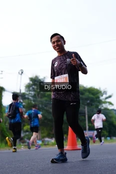 Runner Photo 4852949