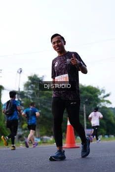 Runner Photo 4852953
