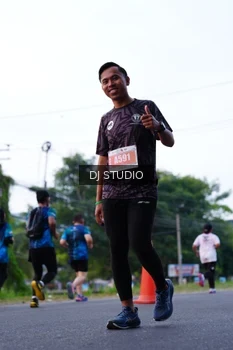Runner Photo 4852958